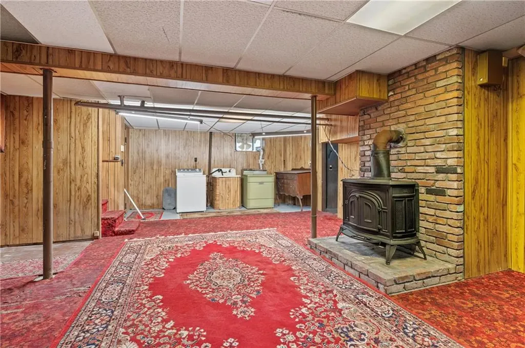 74 Highland Street Woonsocket RI 02895