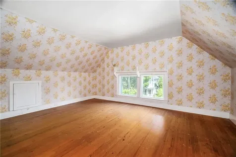 74 Highland Street Woonsocket RI 02895