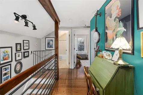 946 Terry Lane New Bedford MA 02745