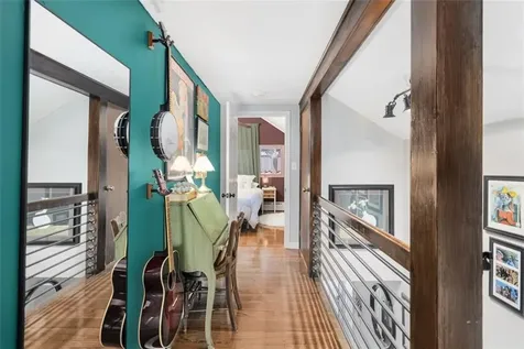 946 Terry Lane New Bedford MA 02745