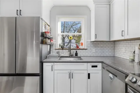 946 Terry Lane New Bedford MA 02745