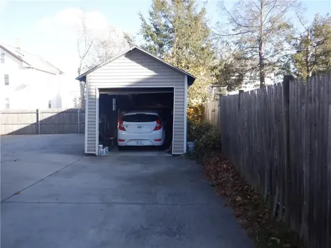 152 154 Woodbine Street Cranston RI 02910