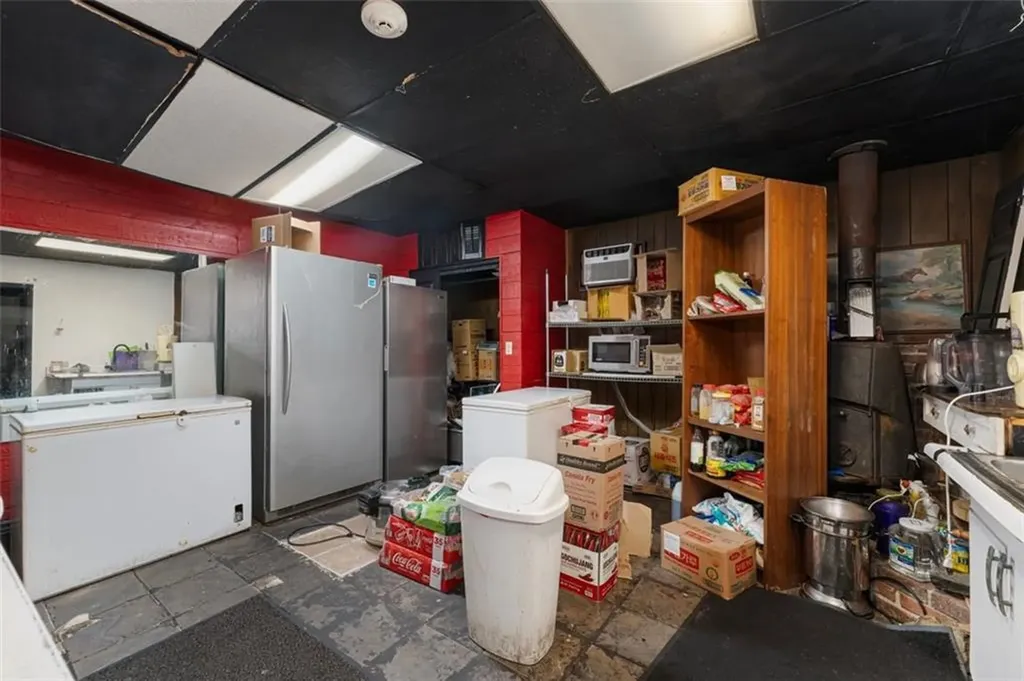 95 Warren Avenue East Providence RI 02914