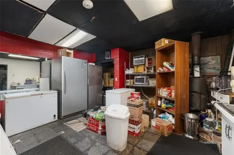 95 Warren Avenue East Providence RI 02914