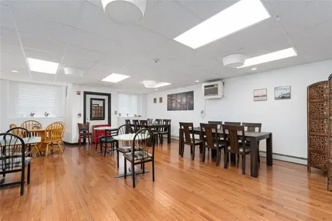 95 Warren Avenue East Providence RI 02914