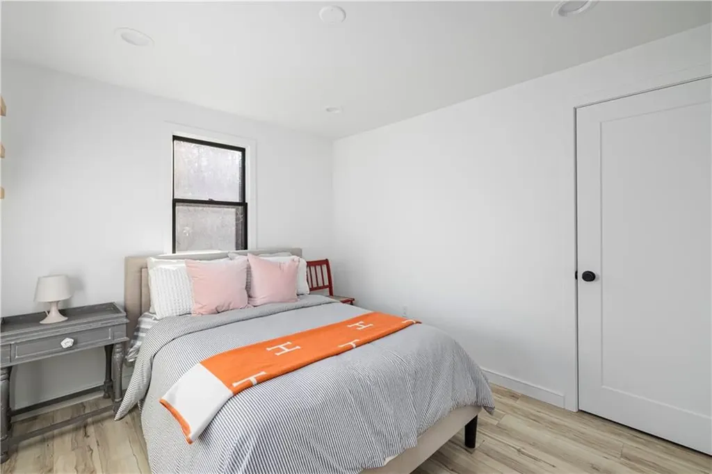 0176 Daniel Avenue Portsmouth RI 02872