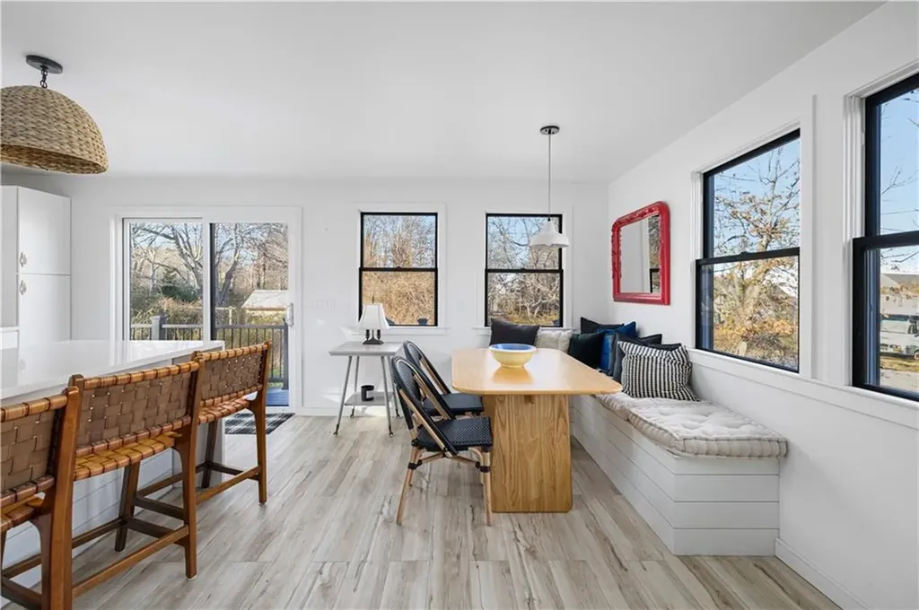 0176 Daniel Avenue Portsmouth RI 02872