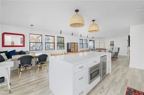 0176 Daniel Avenue Portsmouth RI 02872