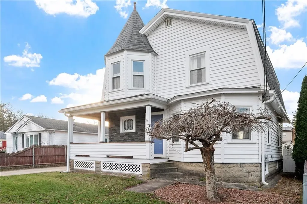 36 England Street Cumberland RI 02864