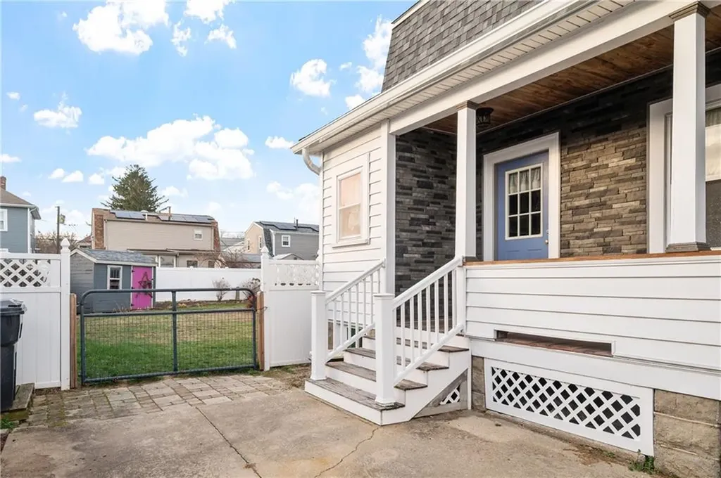 36 England Street Cumberland RI 02864