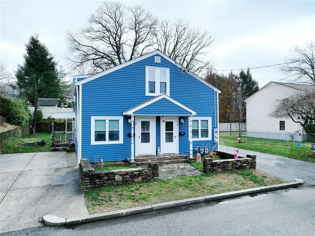 110 Saint Leon Avenue Woonsocket RI 02895