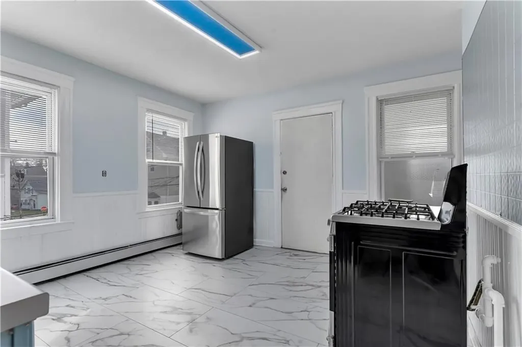 135 Illinois Street Central Falls RI 02863