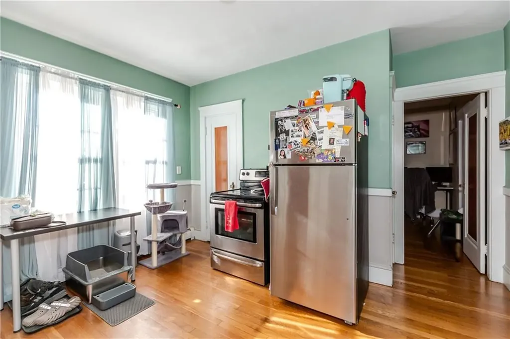 638 640 Pontiac Avenue Cranston RI 02910