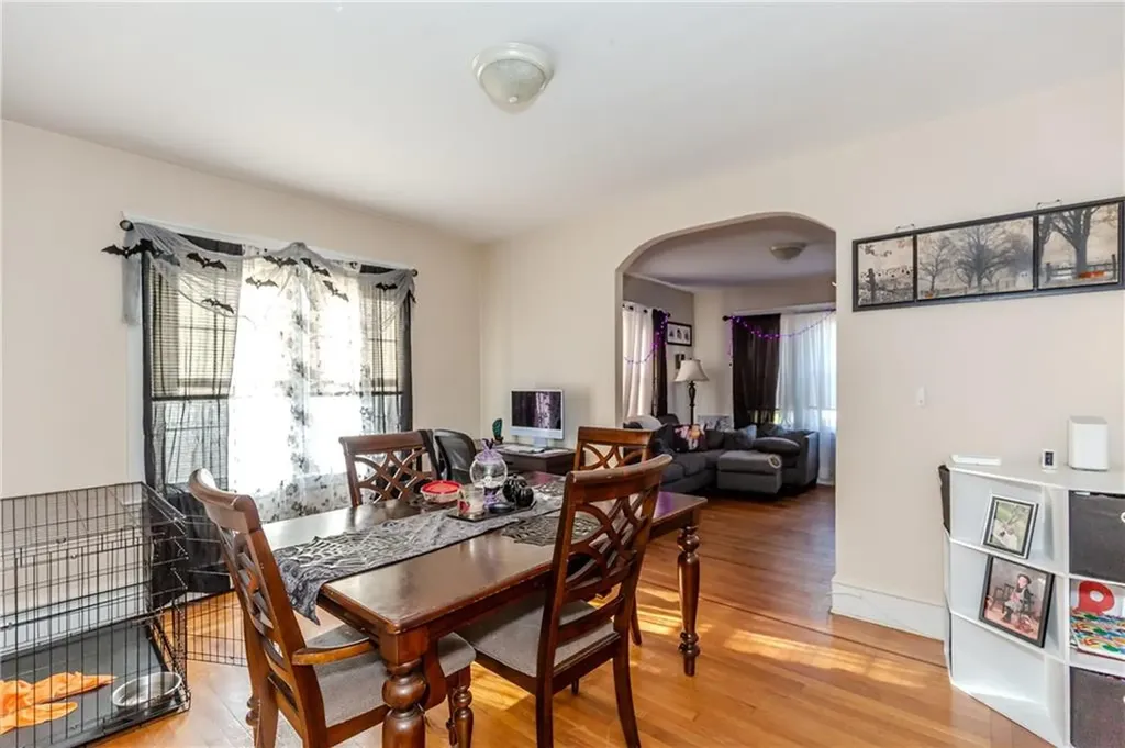 638 640 Pontiac Avenue Cranston RI 02910
