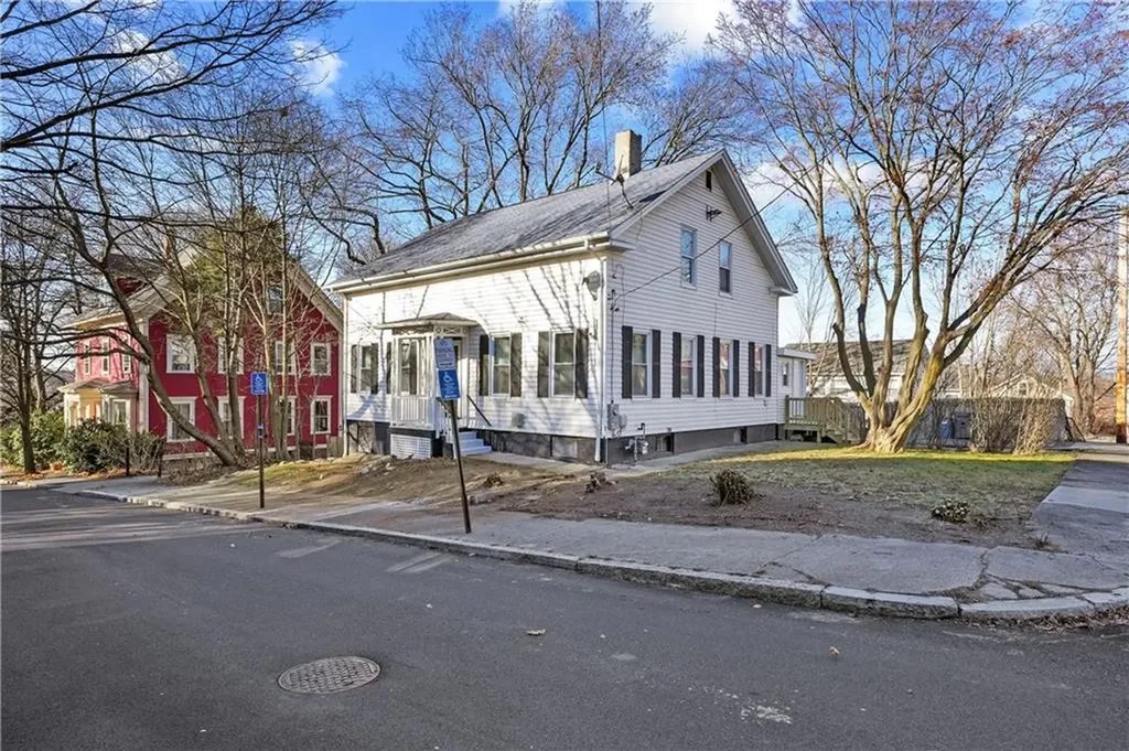 40 Jenkins Street Providence RI 02906