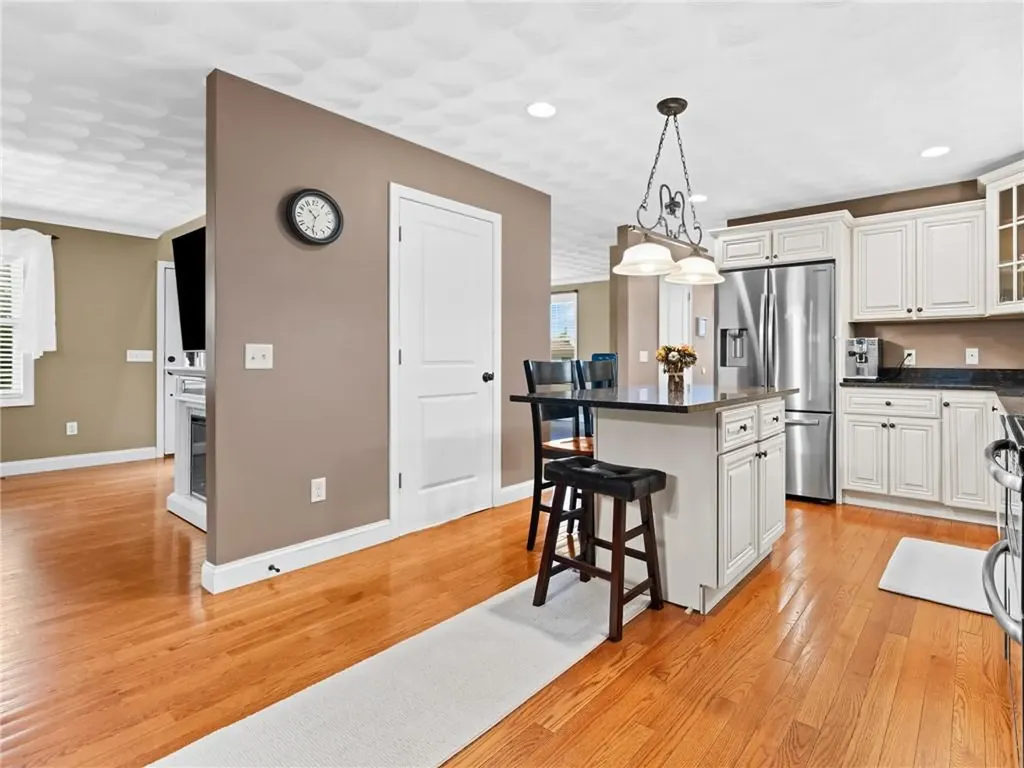 19 Sage Court Johnston RI 02919