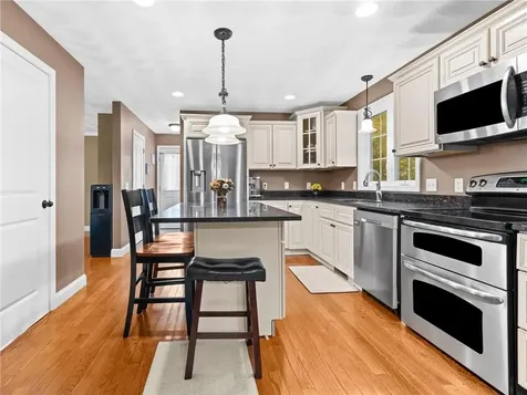 19 Sage Court Johnston RI 02919