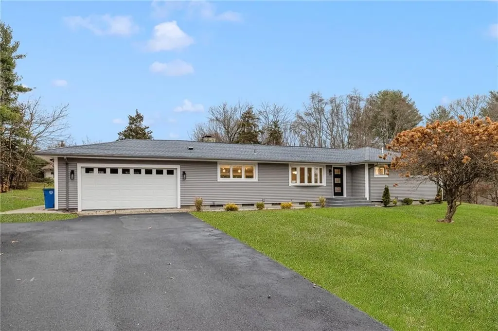 13 Ivy Place Lincoln RI 02865