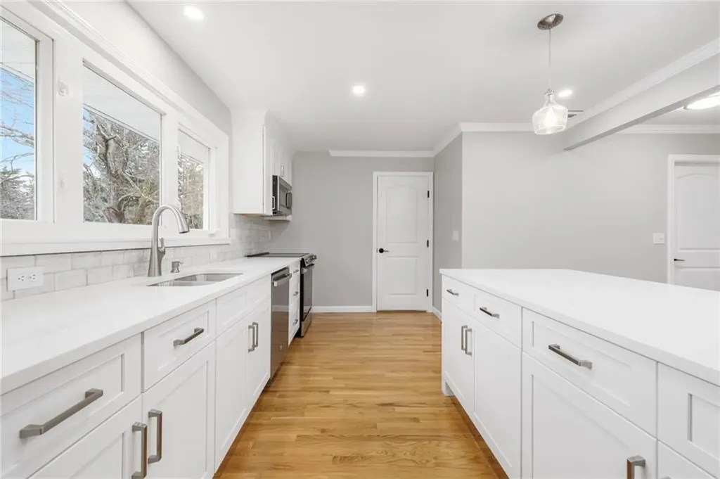 13 Ivy Place Lincoln RI 02865