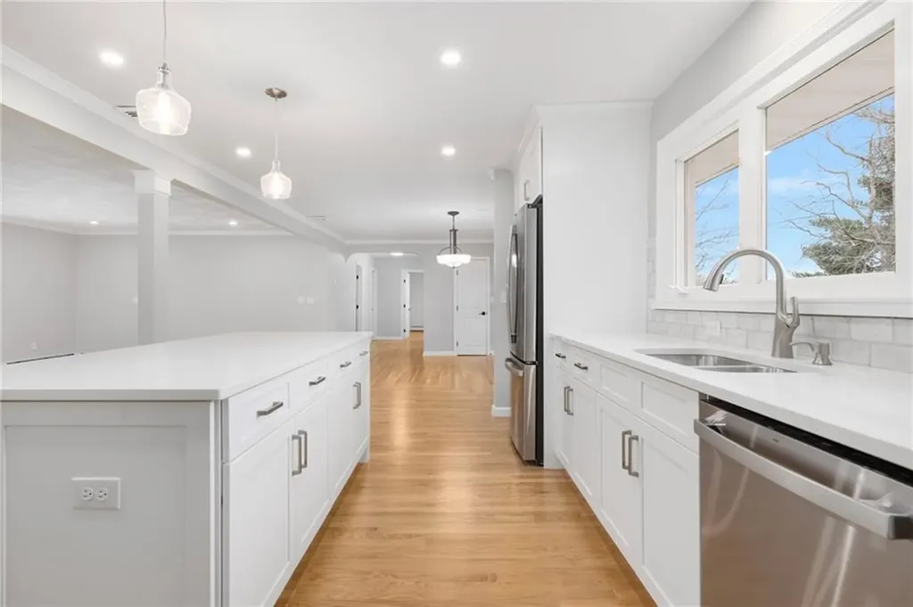 13 Ivy Place Lincoln RI 02865