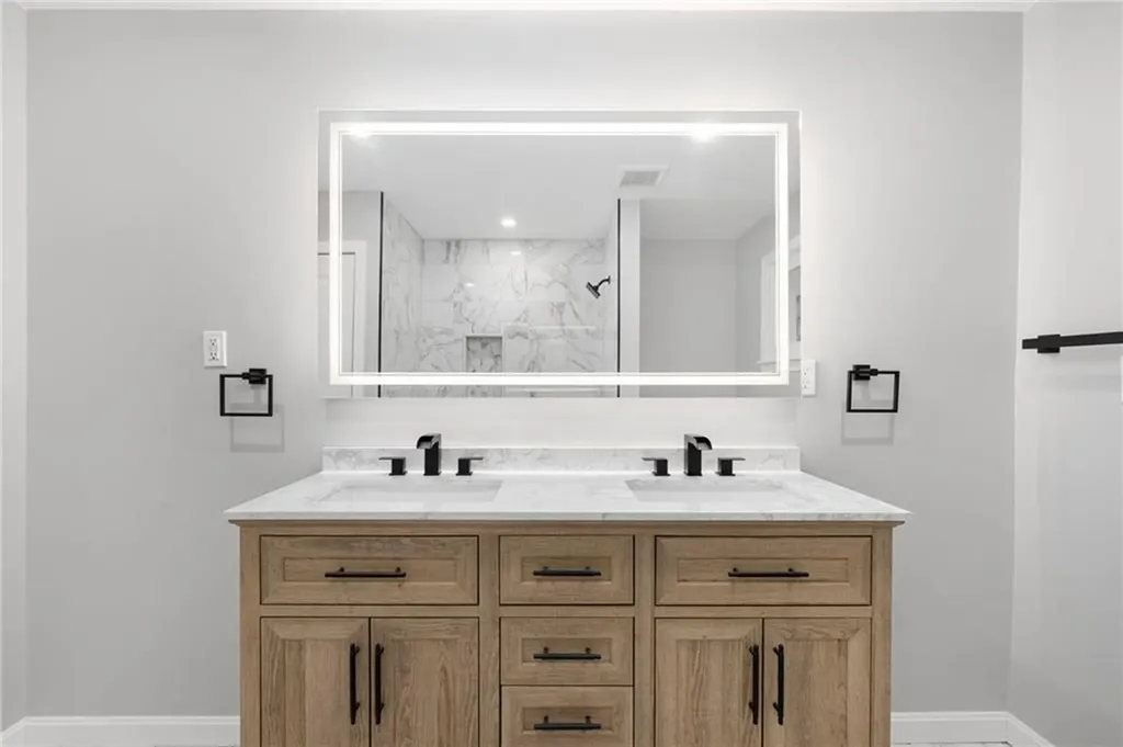 13 Ivy Place Lincoln RI 02865