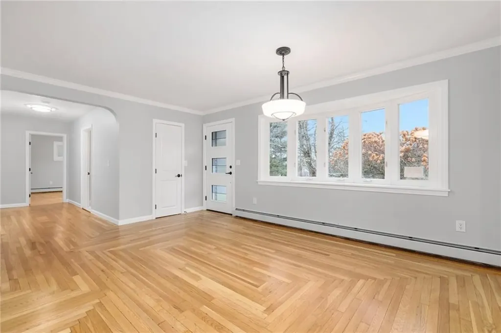 13 Ivy Place Lincoln RI 02865