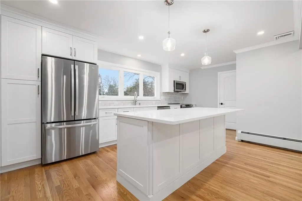 13 Ivy Place Lincoln RI 02865