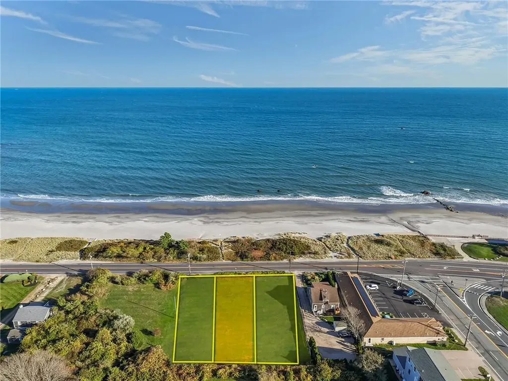 813 Ocean Road Narragansett RI 02882