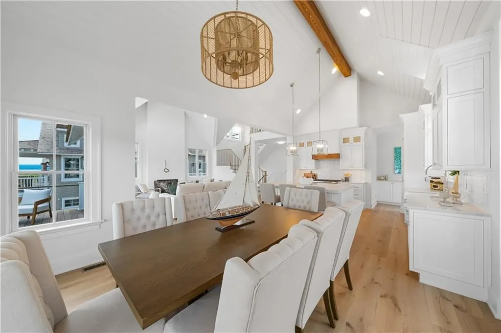 813 Ocean Road Narragansett RI 02882