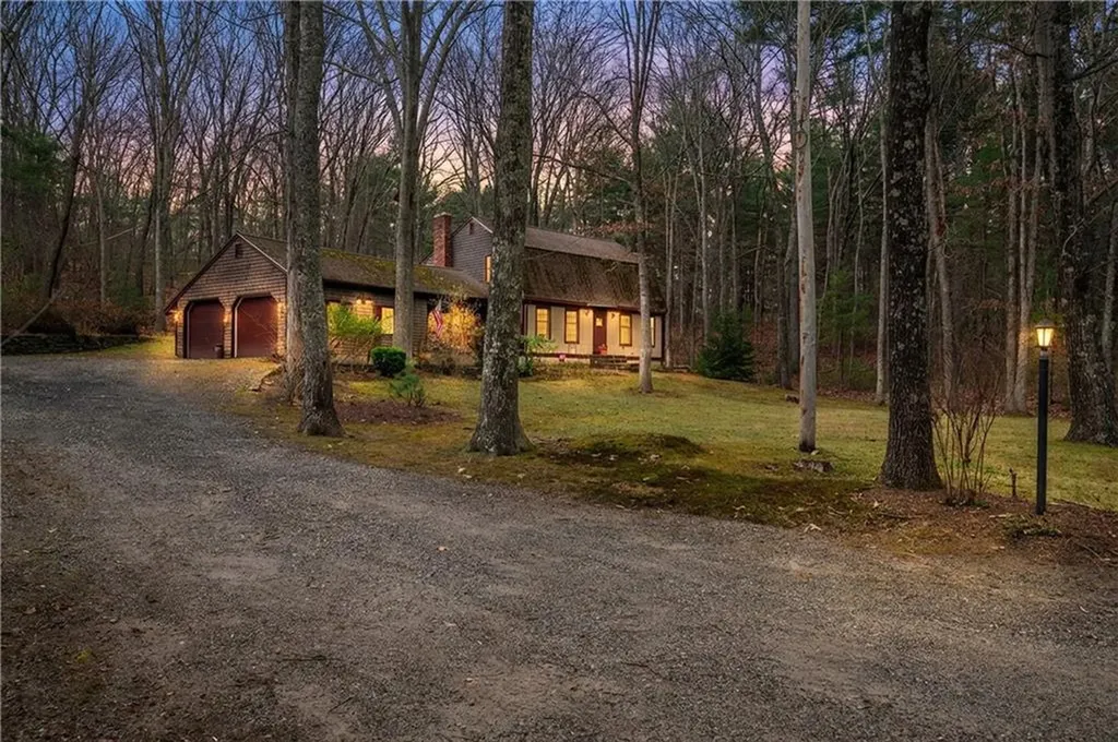 124 Benedict Road Burrillville RI 02830