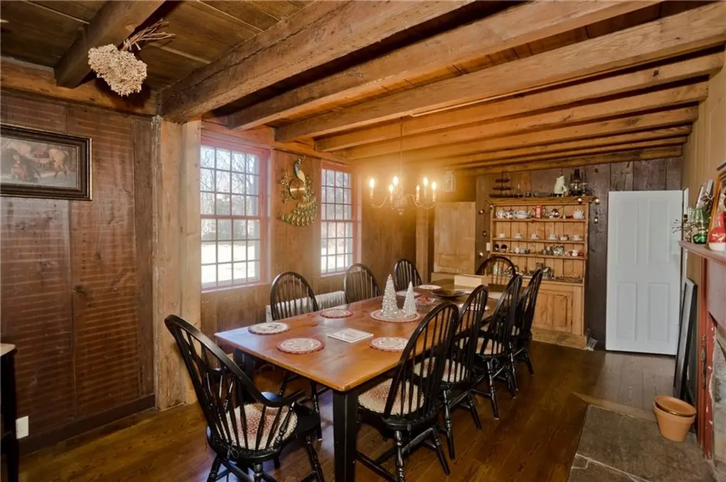 175 Huntinghouse Road Glocester RI 02857