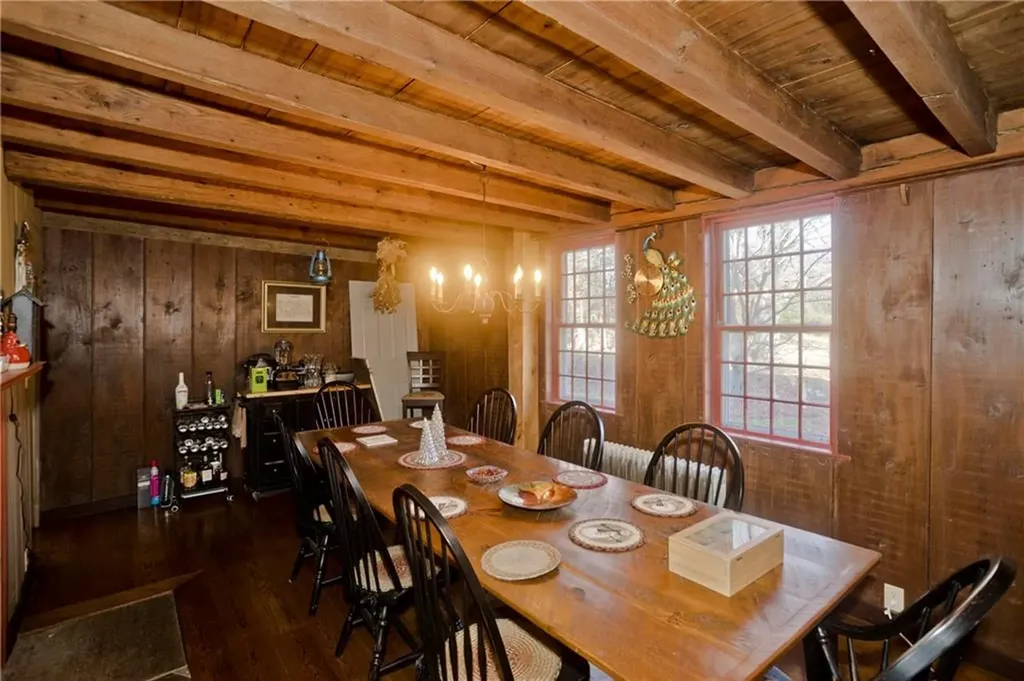 175 Huntinghouse Road Glocester RI 02857