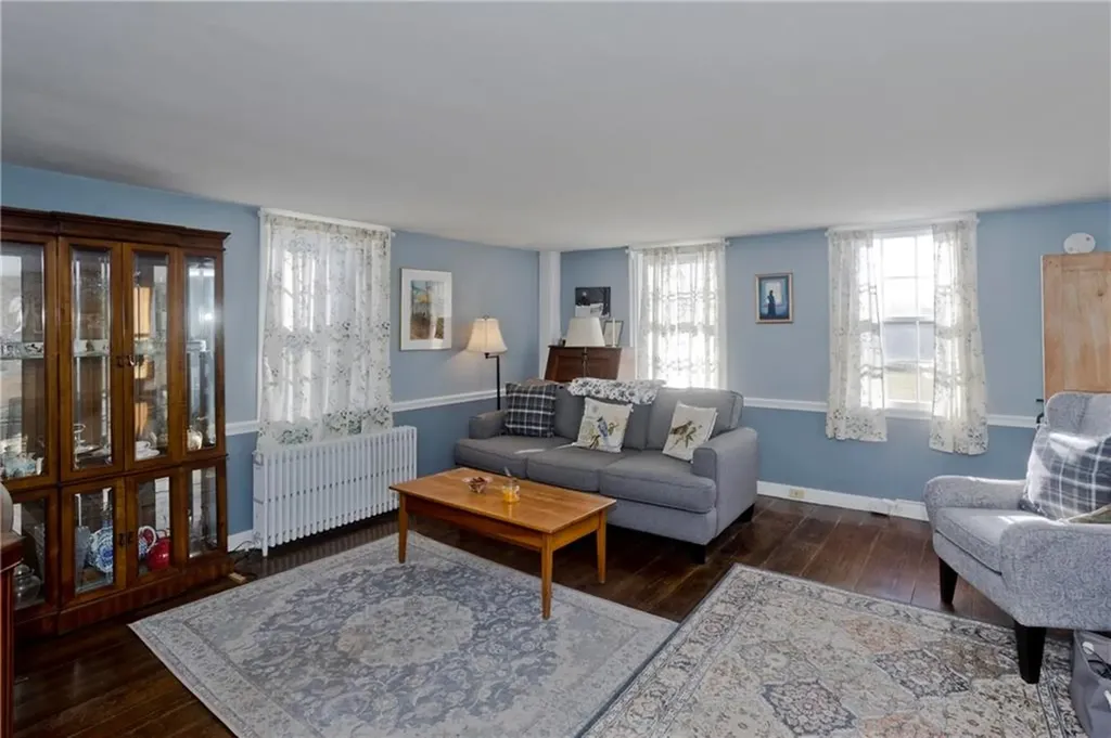 175 Huntinghouse Road Glocester RI 02857