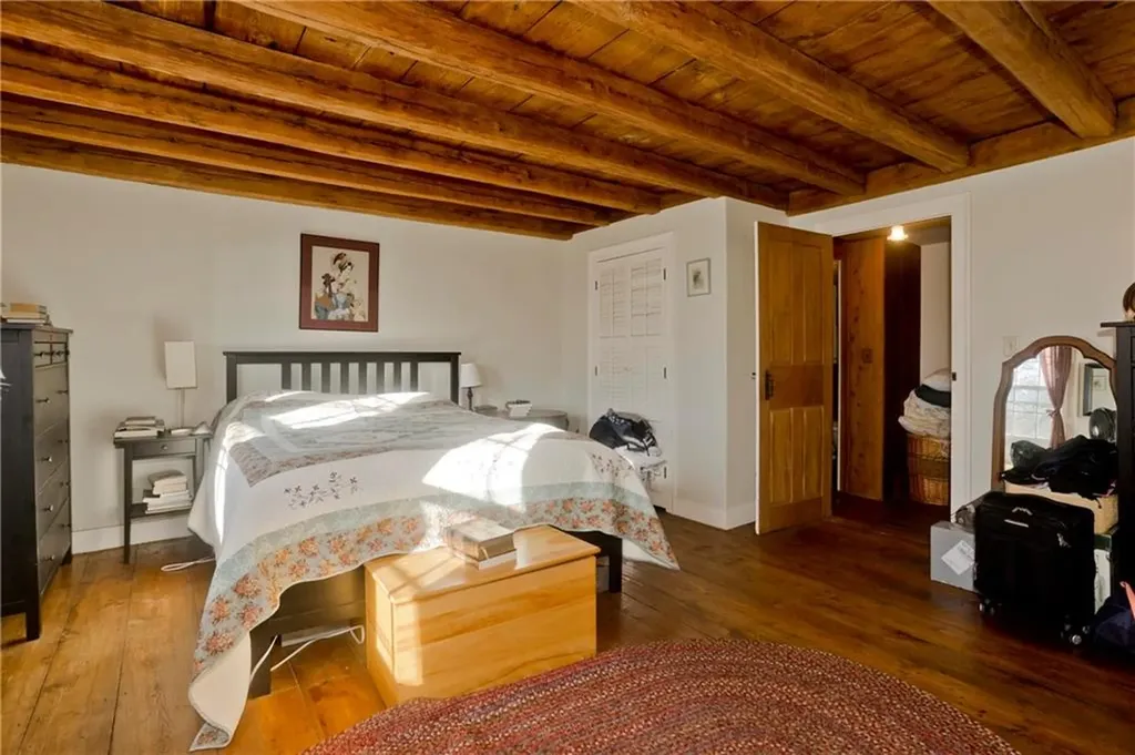 175 Huntinghouse Road Glocester RI 02857