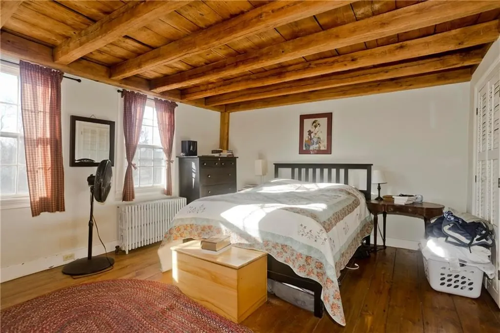 175 Huntinghouse Road Glocester RI 02857