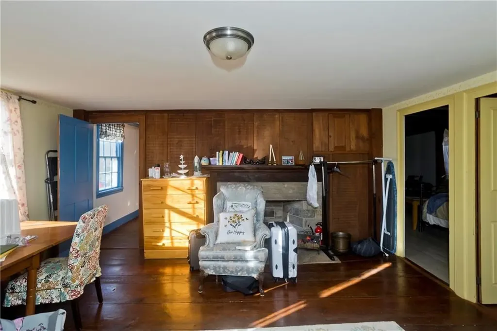 175 Huntinghouse Road Glocester RI 02857