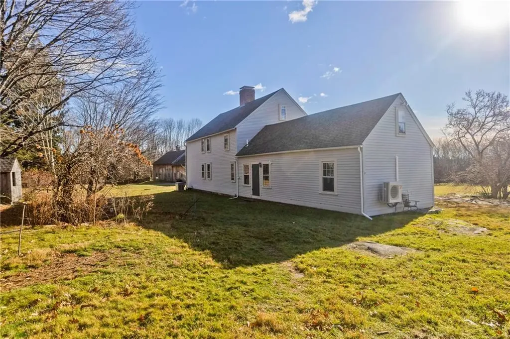 175 Huntinghouse Road Glocester RI 02857