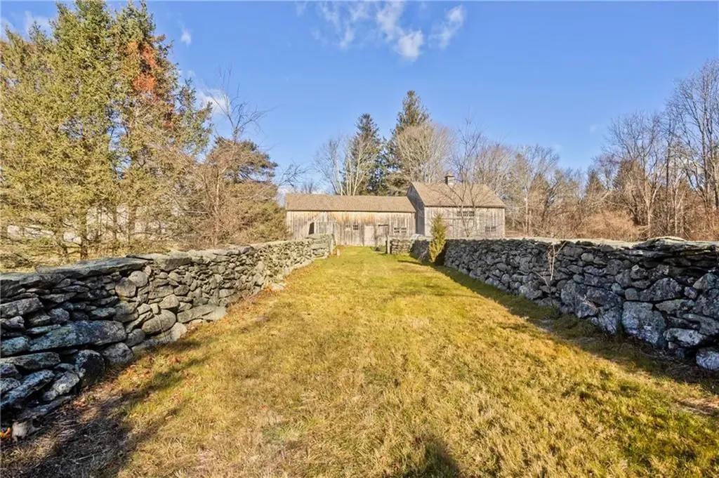 175 Huntinghouse Road Glocester RI 02857