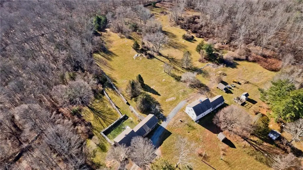 175 Huntinghouse Road Glocester RI 02857