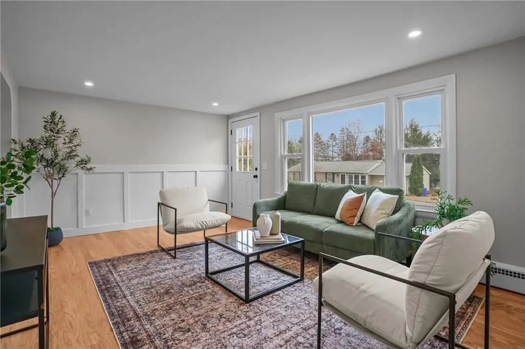 34 Buckley Avenue West Warwick RI 02893