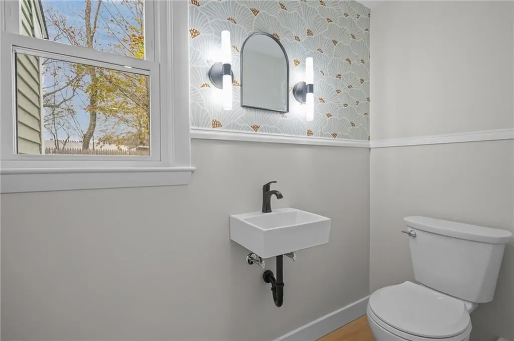 34 Buckley Avenue West Warwick RI 02893