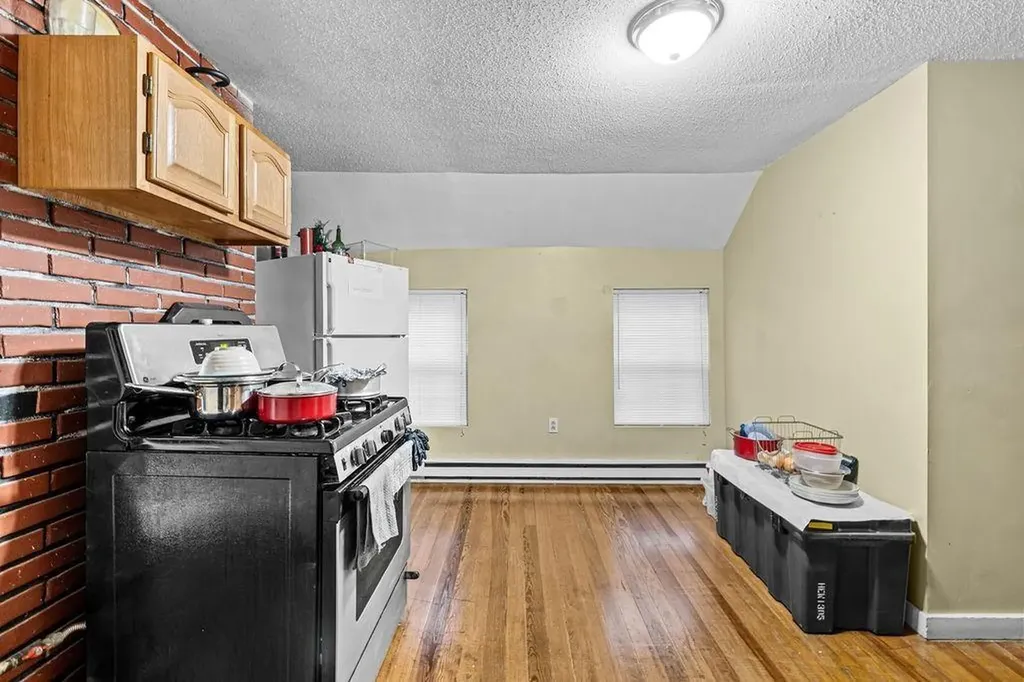 511 High Street Central Falls RI 02863