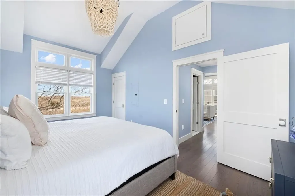 14 East Pointe Court South Kingstown RI 02879