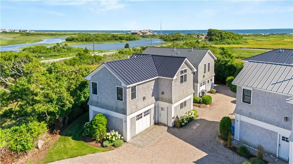 14 East Pointe Court South Kingstown RI 02879