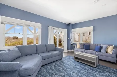 14 East Pointe Court South Kingstown RI 02879