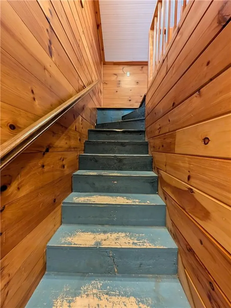 18 King Road Foster RI 02825