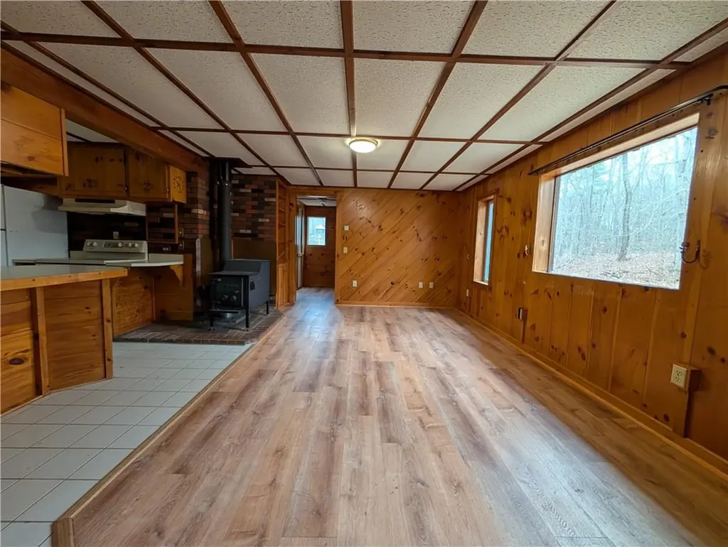 18 King Road Foster RI 02825