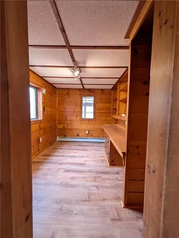 18 King Road Foster RI 02825