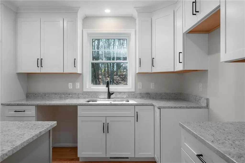 237 Congress Street Woonsocket RI 02895