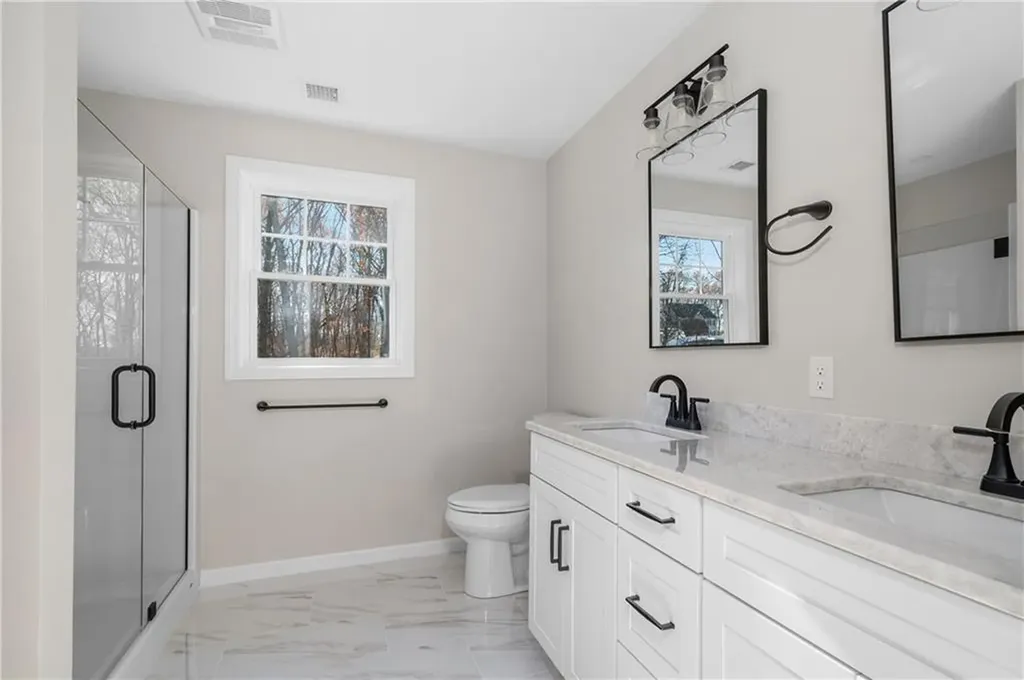 237 Congress Street Woonsocket RI 02895